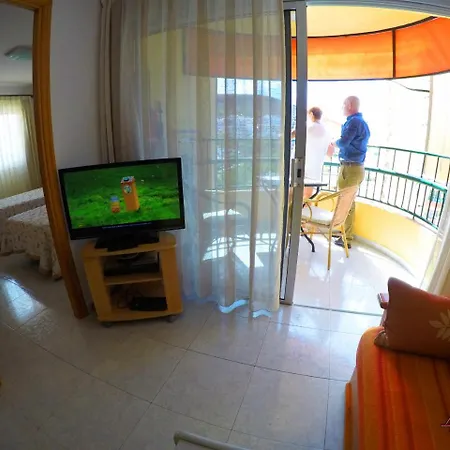 Torres Del Sol Apartment *